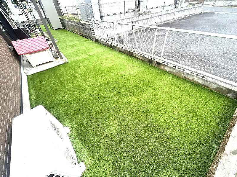 【奈良】橿原市 雑草対策でお庭を人工芝に