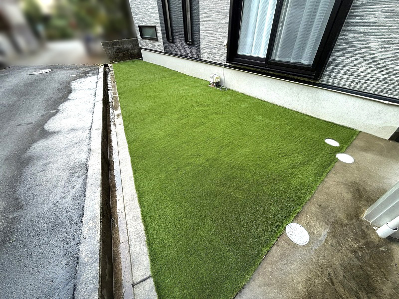 【大阪】交野市 雑草に悩むお庭を人工芝でスッキリ