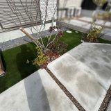 【大阪】箕面市 駐車場とお庭を人工芝に