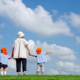 幼稚園・保育園に人工芝はおすすめ？後悔しない選び方